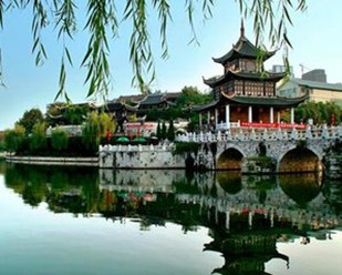 萬(wàn)愛(ài)情侶主題酒店